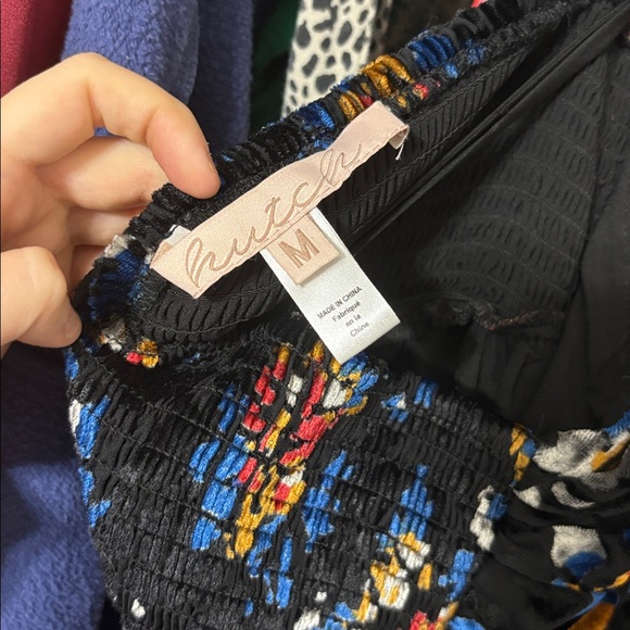 Anthropologie x Hutch, The Mabel, Velvet, wide-leg jumpsuit. Size Medium - Picture 6 of 7